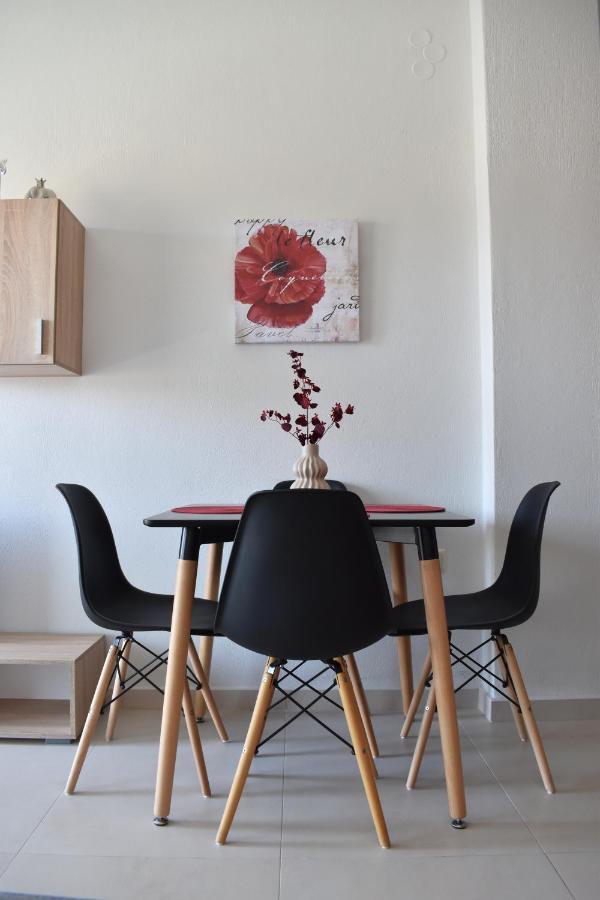 Relaxo Maisonette Rhodi Néa Péramos Buitenkant foto